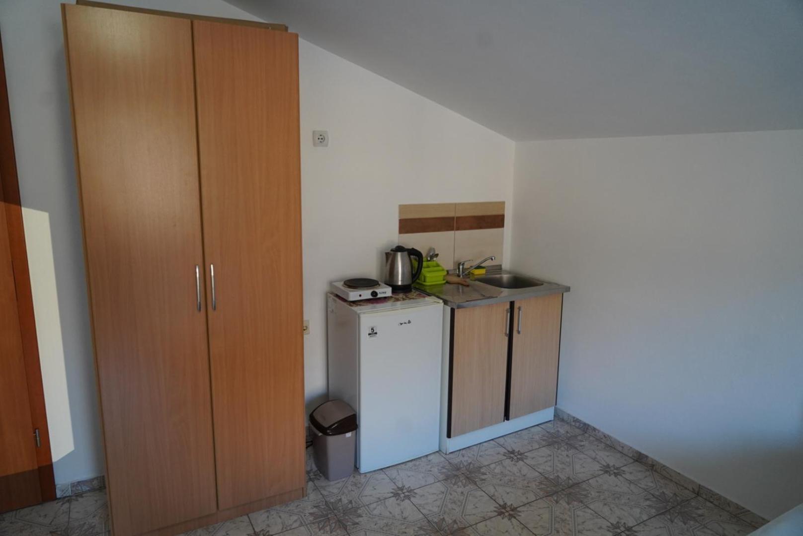 Apartments Safija Dobra Voda Bagian luar foto